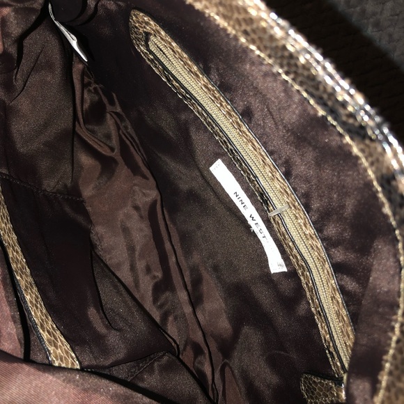 Preloved Nine West Reptile Clutch B11 - Picture 5 of 8